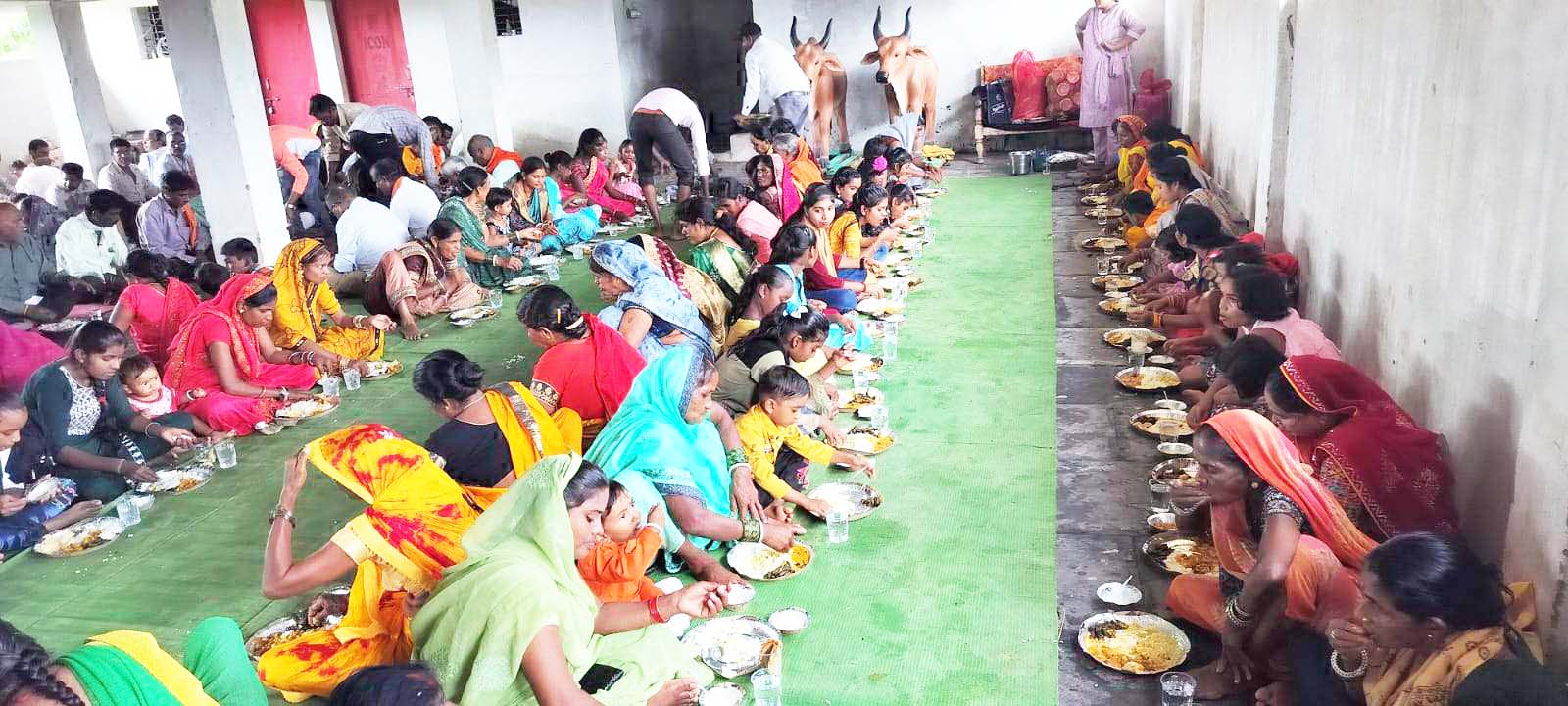 श्री सिद्धिविनायक आश्रम में गुरु पूर्णिमा पर गुरु पूजन श्री सिद्धिविनायक आश्रम में गुरु पूर्णिमा पर गुरु पूजन