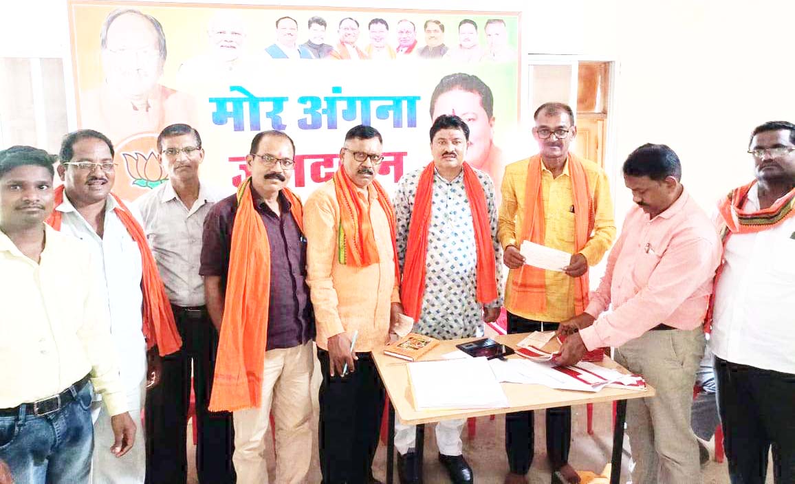 विधायक जनदर्शन कार्यालय ‘मोर अंगना’ का शुभारंभ विधायक जनदर्शन कार्यालय ‘मोर अंगना’ का शुभारंभ