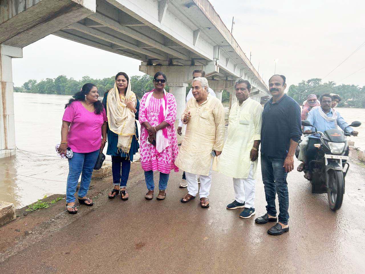 भारी बरसात से जल भराव, जनता परेशान-वोरा भारी बरसात से जल भराव, जनता परेशान-वोरा