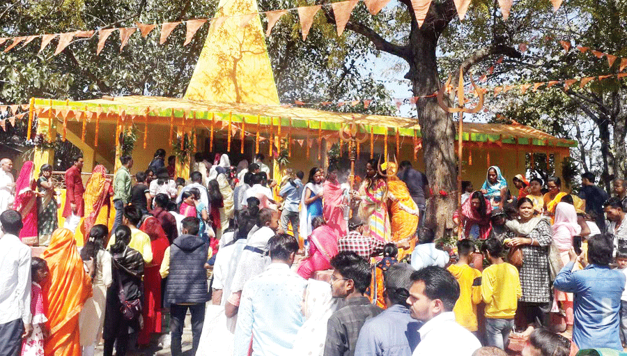 झमाझम बारिश के साथ सावन शुरू, पहले सोमवार को शिवालयों में उमड़े भक्त