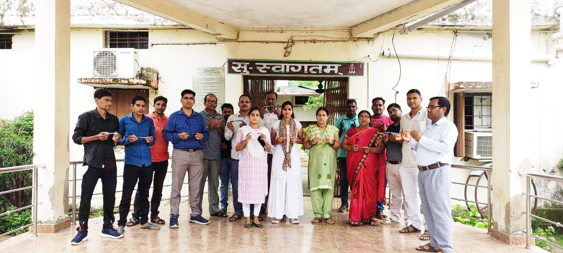 नगरीय निकायों में काम बंद कलम बंद आंदोलन