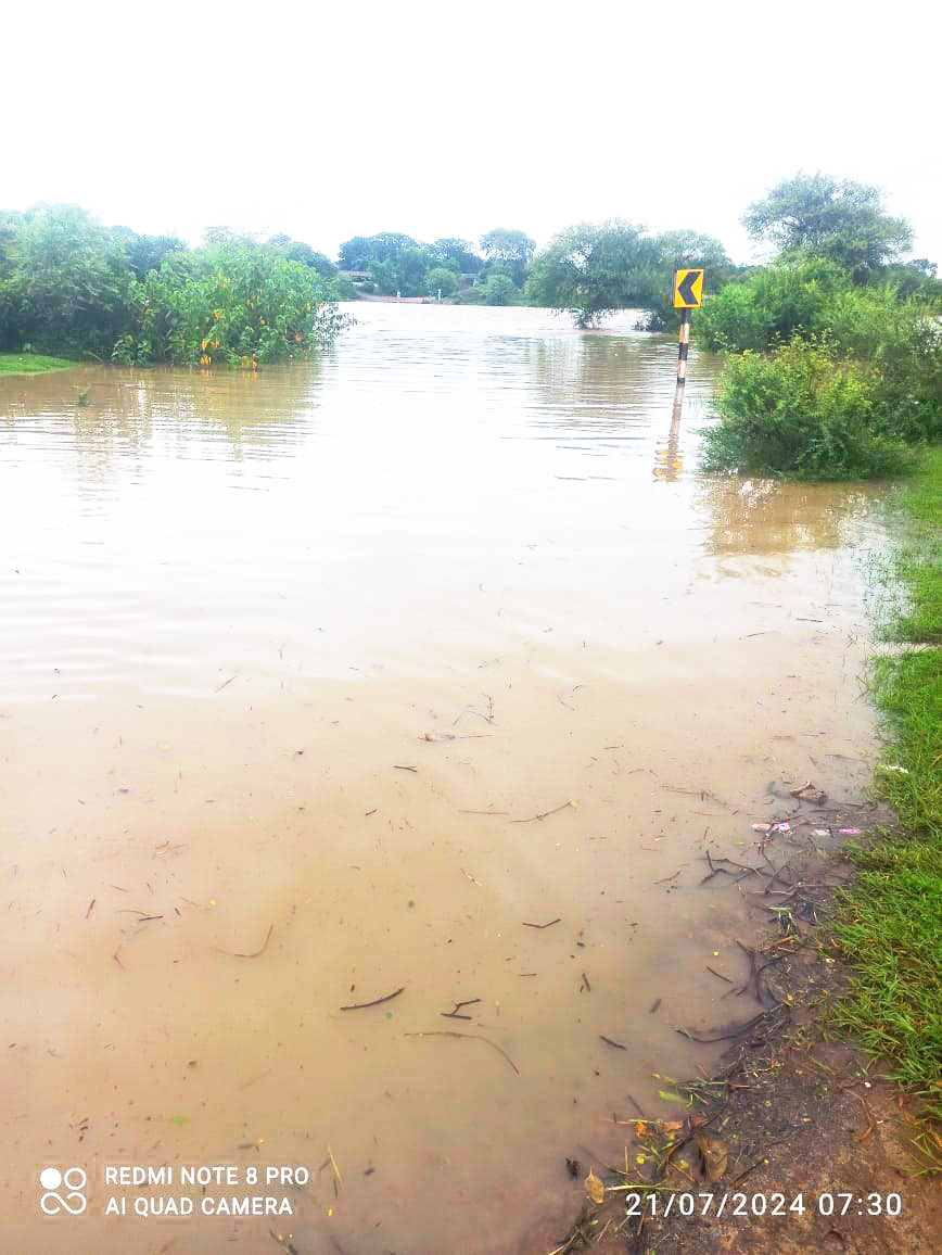 सावन की पहली झड़ी से खारुन नदी सहित कई नालों में बाढ़