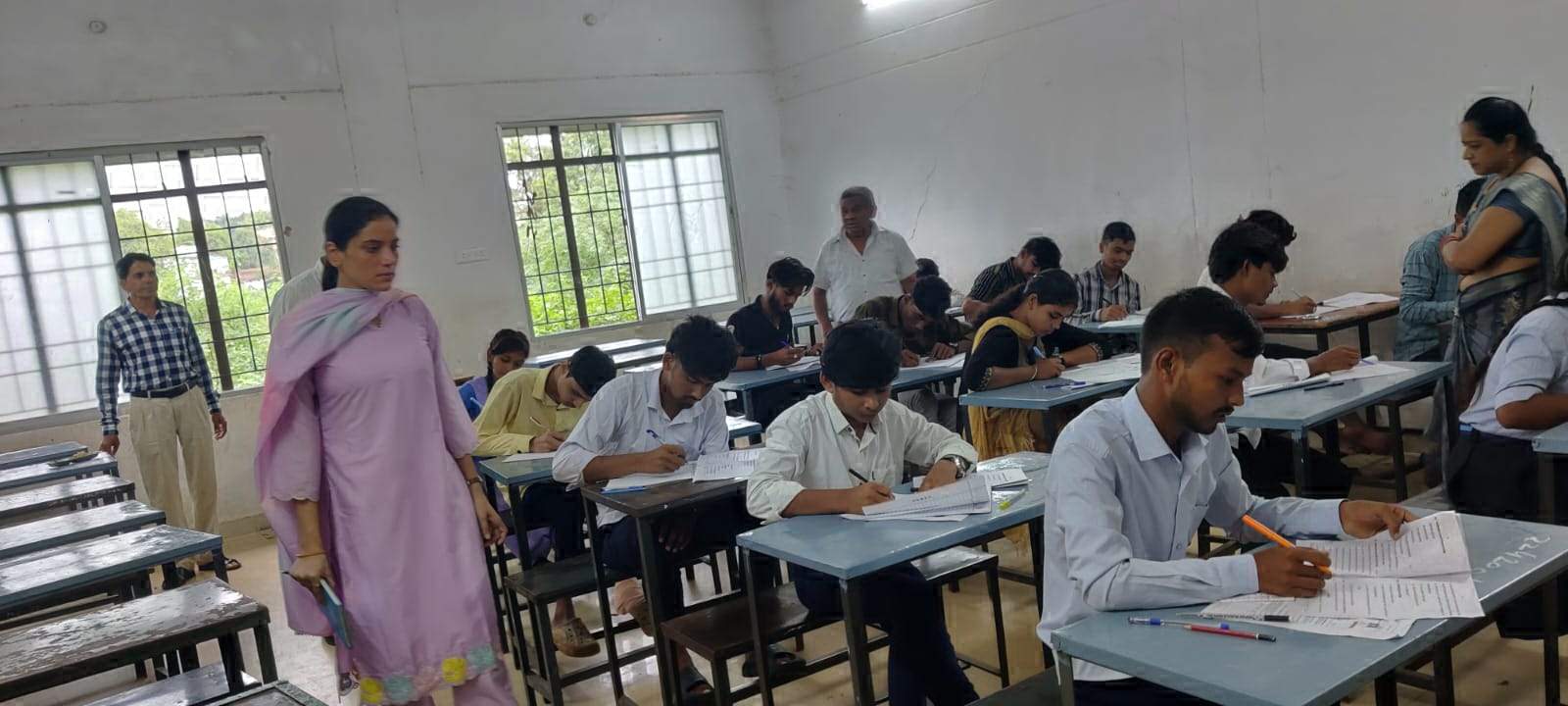 हाईस्कूल व हायर सेकेंडरी की द्वितीय मुख्य परीक्षा 12 तक 