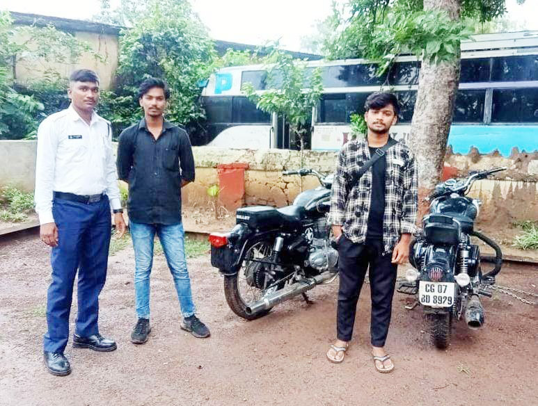 35 प्रकरणों में 13 हजार की वसूली 35 प्रकरणों में 13 हजार की वसूली