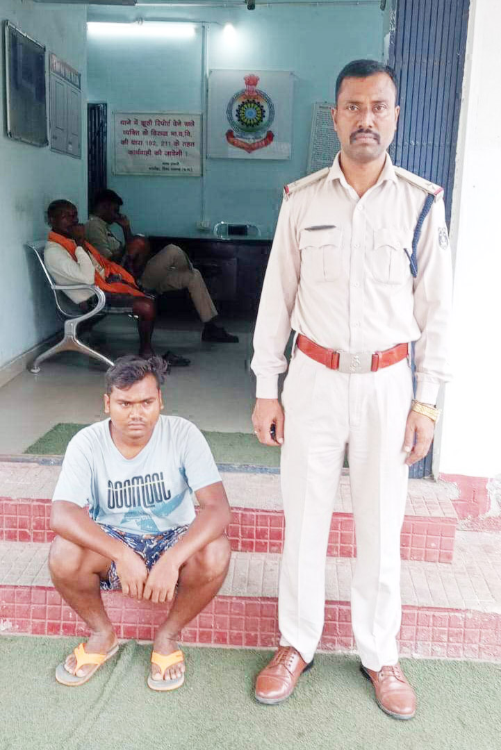 बच्चों की अश्लील वीडियो अपलोड, आरोपी गिरफ्तार