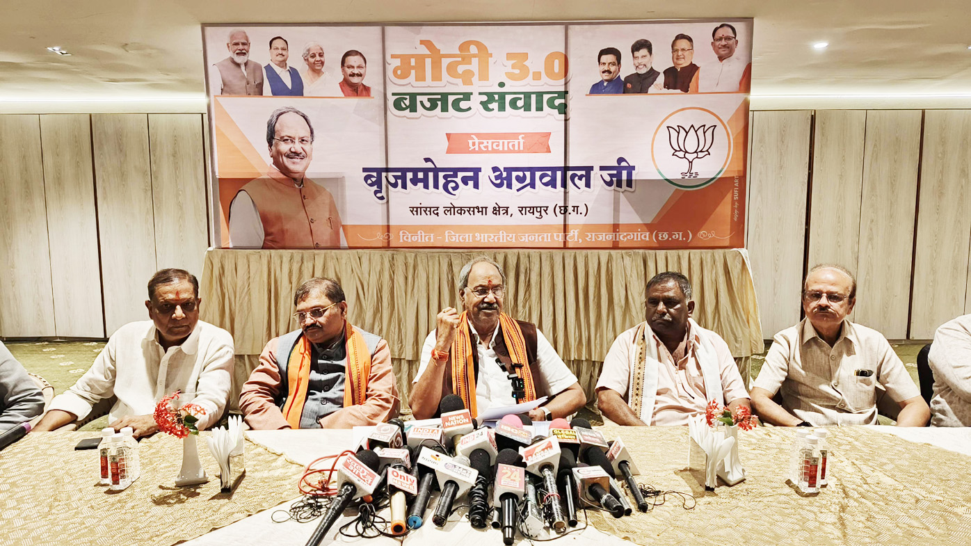देश को आत्मनिर्भर बनाने वाला बजट-बृजमोहन देश को आत्मनिर्भर बनाने वाला बजट-बृजमोहन