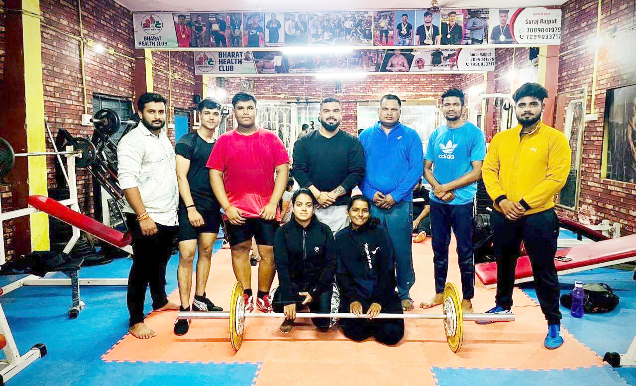 वेस्टर्न इंडिया पावर लिफ्टिंग चैंपियनशिप के लिए कबीरधाम से 7 खिलाडिय़ों का चयन वेस्टर्न इंडिया पावर लिफ्टिंग चैंपियनशिप के लिए कबीरधाम से 7 खिलाडिय़ों का चयन