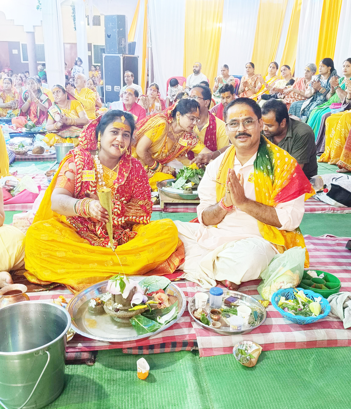 51 पार्थिव शिवलिंग पूजन व महा रुद्राभिषेक 51 पार्थिव शिवलिंग पूजन व महा रुद्राभिषेक