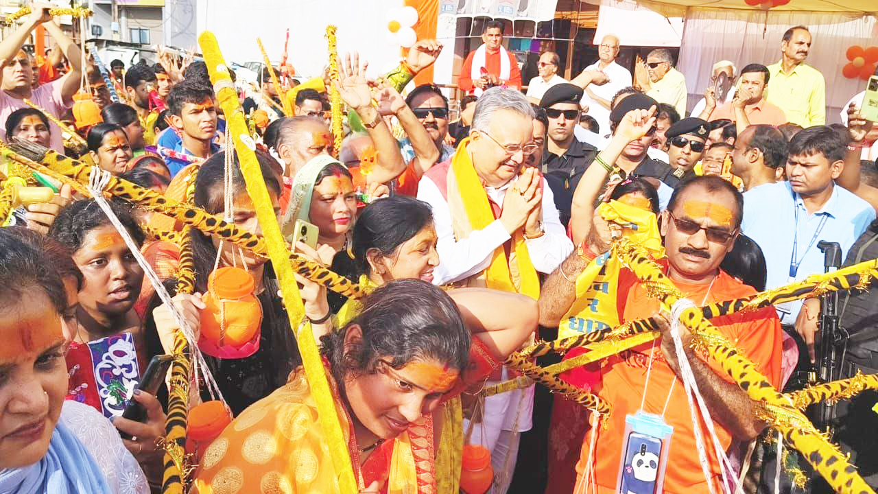 दिव्यांग कांवडिय़ों का  स्पीकर ने किया स्वागत   