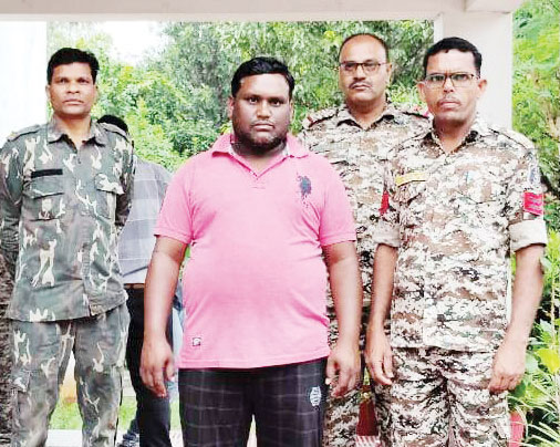 गांजा की खेती, आरोपी गिरफ्तार गांजा की खेती, आरोपी गिरफ्तार