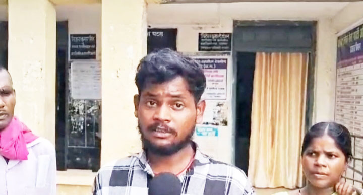 किसान ने मांगी इच्छा मृत्यु, राष्ट्रपति के नाम सौंपा ज्ञापन