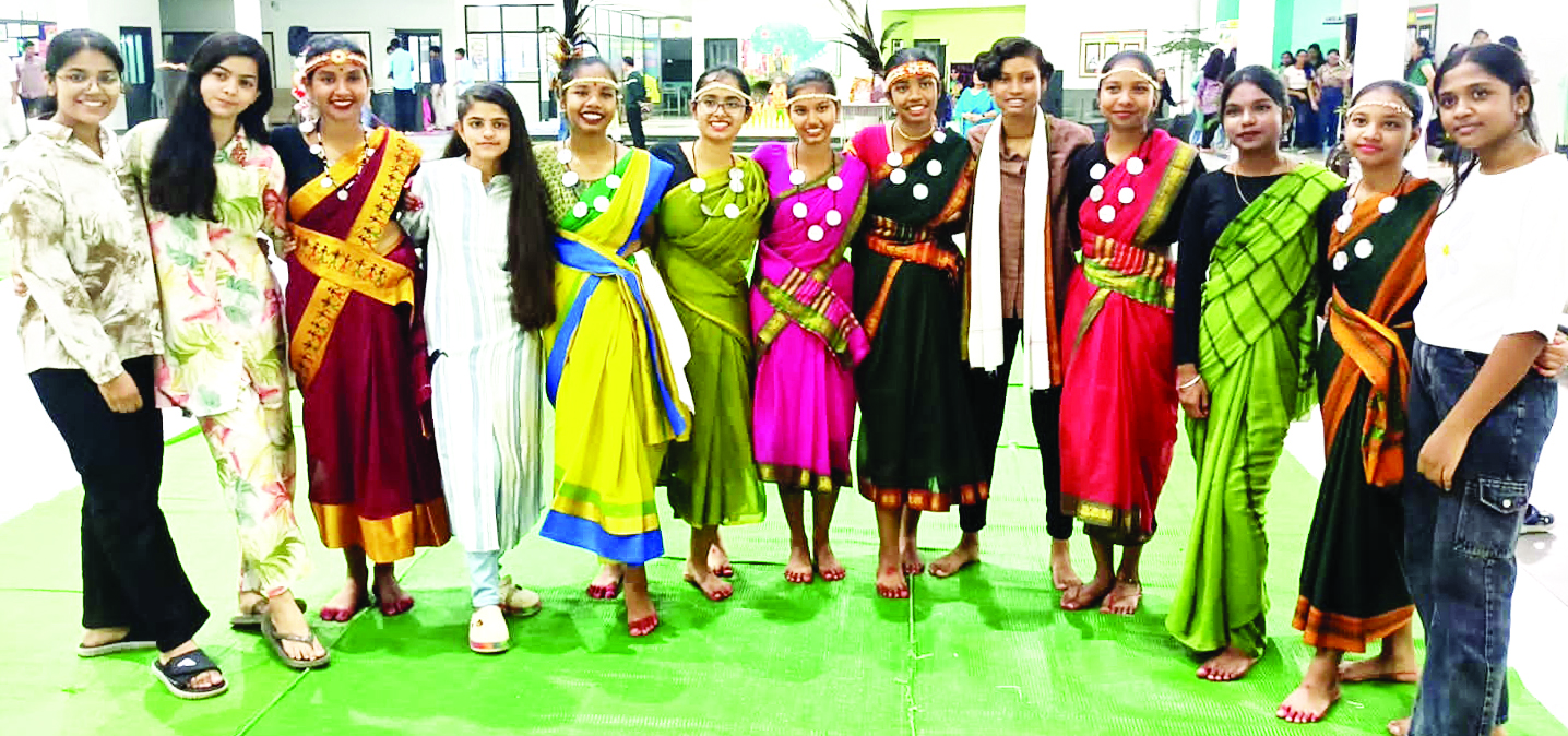  आदिवासी संस्कृति, परंपराओं और महत्वपूर्ण जीवन पहलुओं से परिचित हुए जेपी इंटरनेशनल के विद्यार्थी