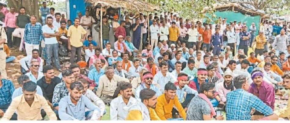 सरदा में स्टील प्लांट लगाने के विरोध में गांव के  किसान हुए लामबंद, महिलाओं ने भी खोला मोर्चा