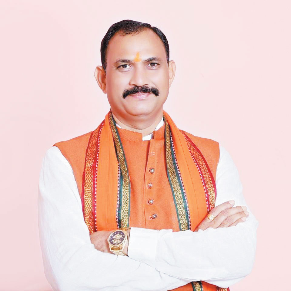 स्वास्थ्य मंत्री की अनुशंसा पर 15 चिकित्सा अफसरों को मिली नियुक्ति