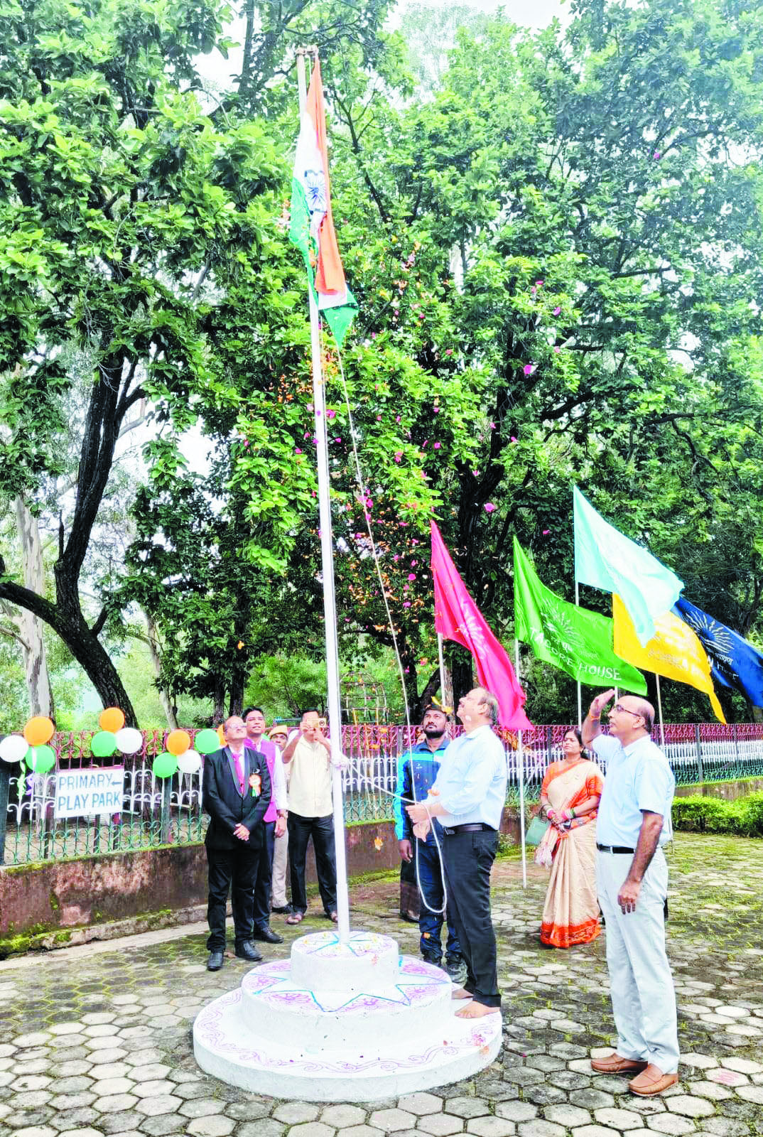 केंद्रीय विद्यालय में हर्षोल्लास  के साथ मना स्वतंत्रता दिवस