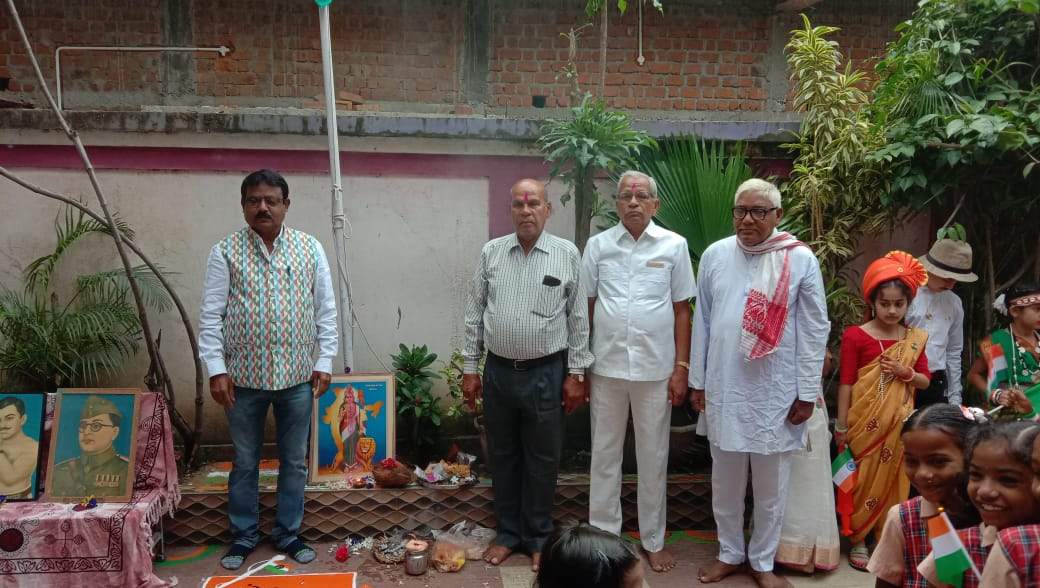 स्वतंत्रता दिवस धूमधाम से मना