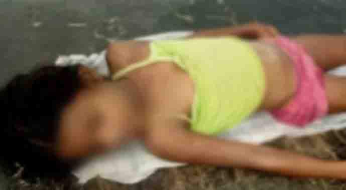 सो रही माँ -बेटी को साँप ने काटा बेटी की मौत, माँ अस्पताल में सो रही माँ -बेटी को साँप ने काटा बेटी की मौत, माँ अस्पताल में