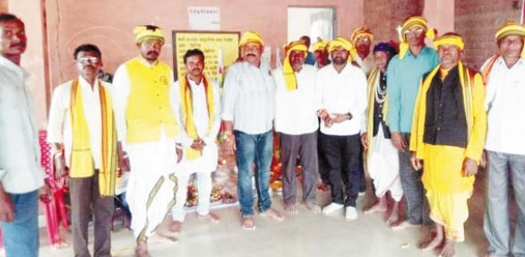 झिरिया में विश्व आदिवासी दिवस मनाया