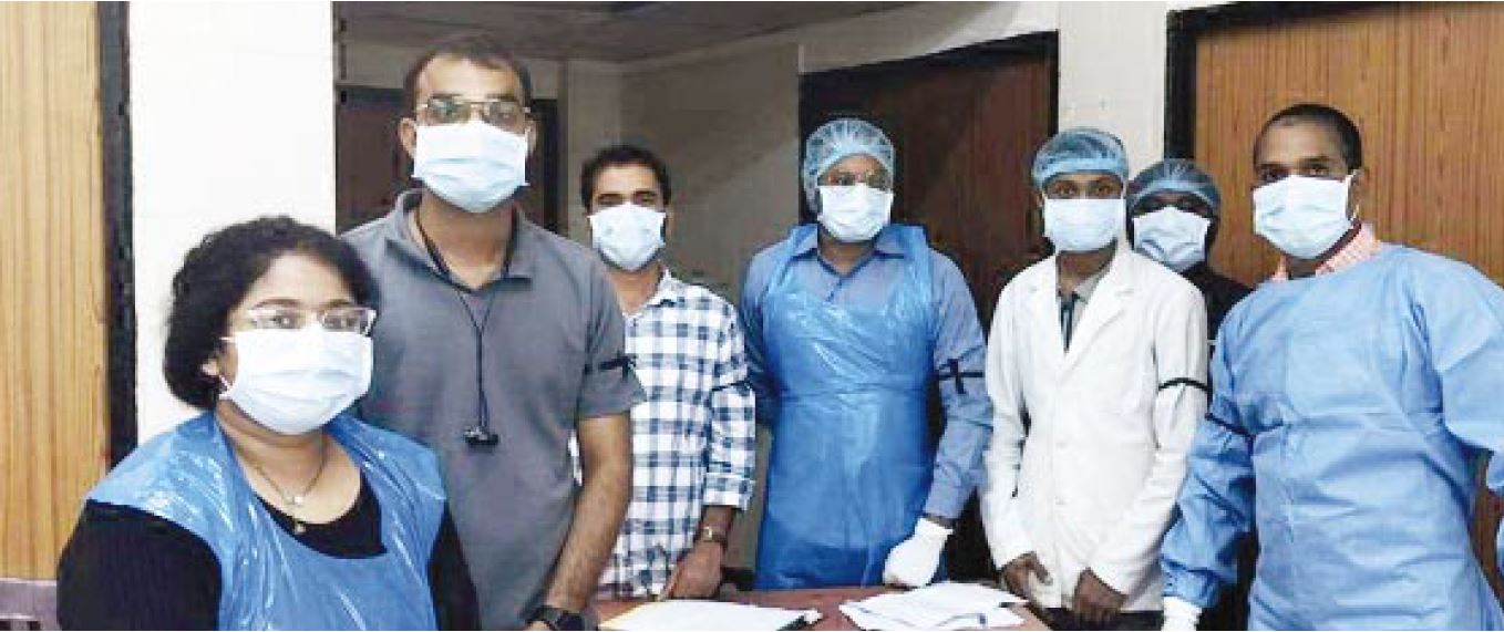 कोलकाता रेप- मर्डर, काली पट्टी बांध काम कर रहे मेकाज के डॉक्टर