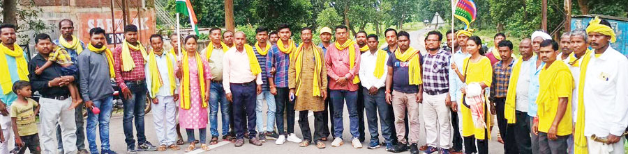 भारत बंद के समर्थन में सांकेतिक धरना-प्रदर्शन, सौंपा ज्ञापन