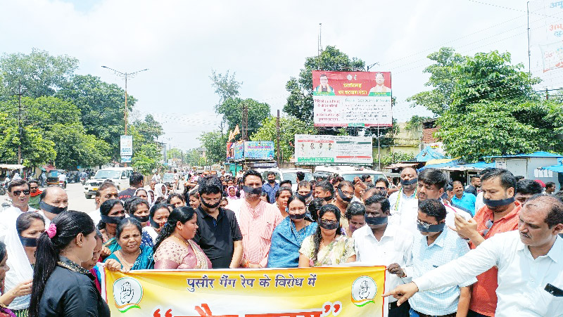 गैंगरेप मामले में पूर्व मंत्री उमेश ने सरकार को घेरा