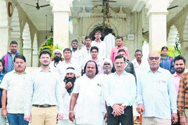 गुरु बालकदास जयंती पर 3 दिनी मेला,  तैयारियों का जायजा लेने कलेक्टर पहुंचे गिरौदपुरी धाम