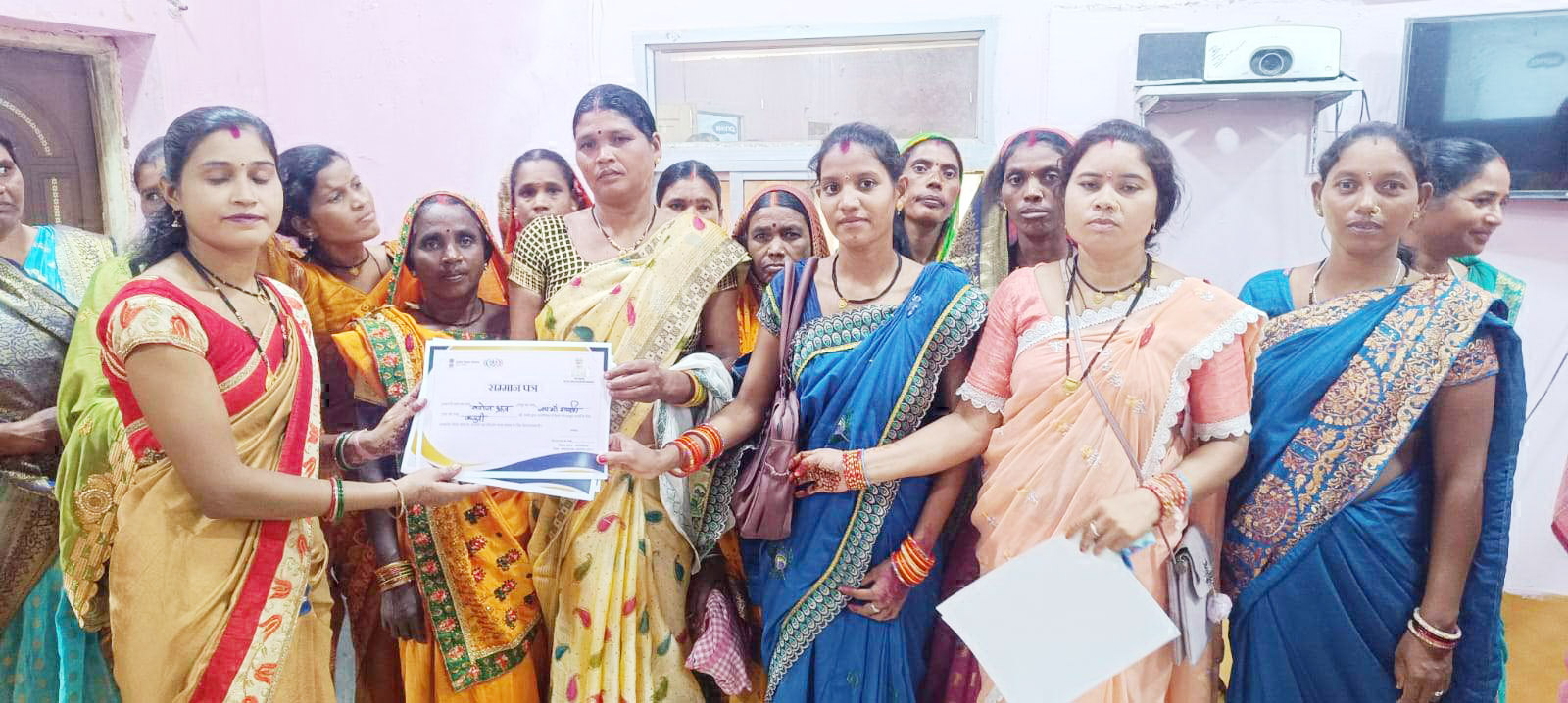 1690 लखपति दीदीयों का सम्मान