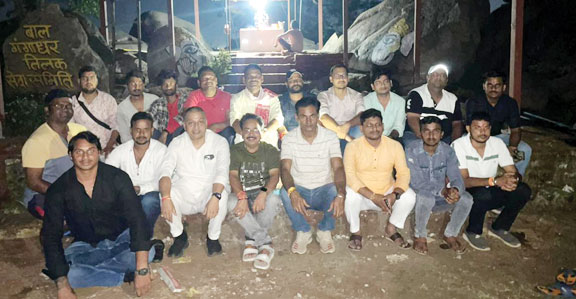  गणेश उत्सव मनाने चर्चा