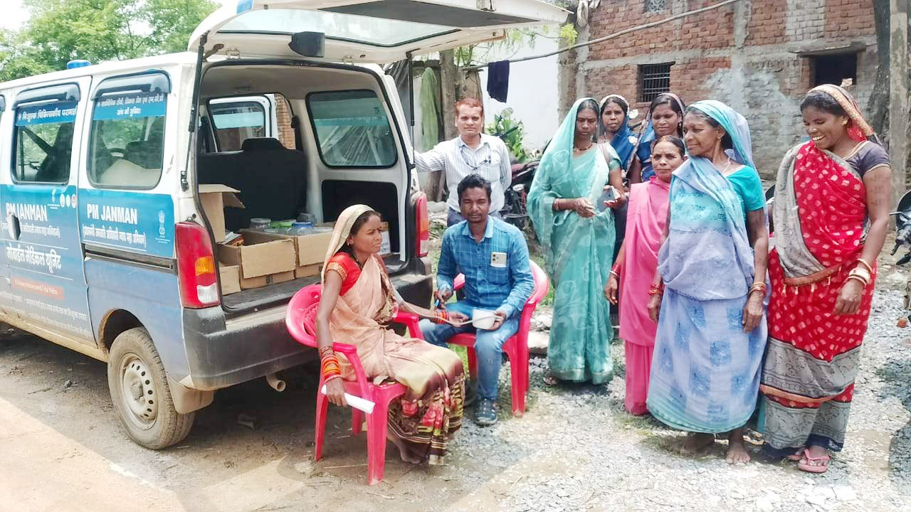 पीएम जनमन से कमार जनजाति को मिल रही स्वास्थ्य सुविधा
