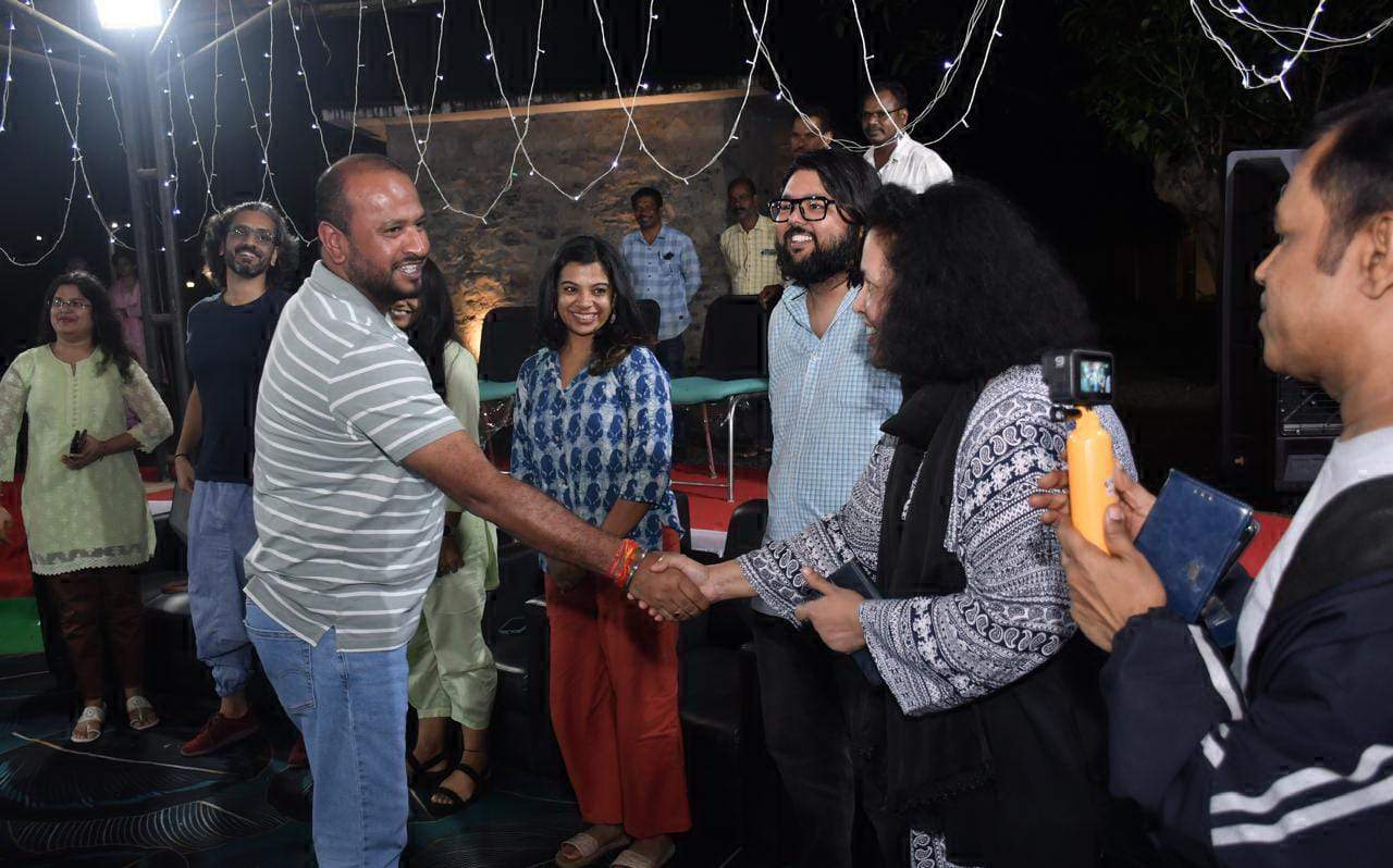 देश के विभिन्न हिस्सों से आए सोशल मीडिया इनफ्लोरेंस,  दुनिया को बताएंगे बस्तर की खूबसूरती