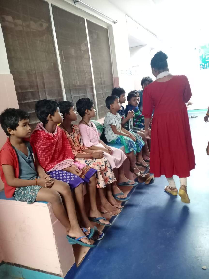 कोलावल बालिका आश्रम में फैली बीमारी, एक की मौत