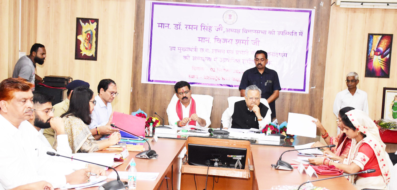 समीक्षा बैठक में गैरहाजिर रहे पीडब्ल्यूडी ईई सस्पेंड