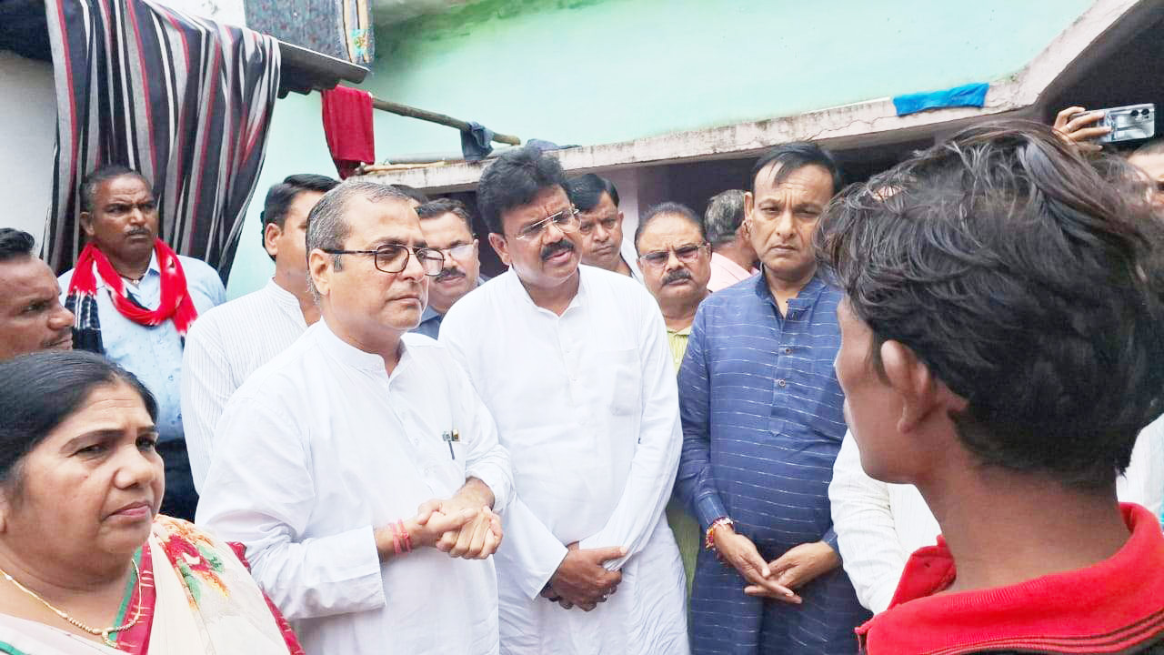 प्रदेश सरकार की स्वास्थ्य व्यवस्था लचर-अटल श्रीवास्तव 