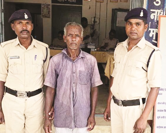  बेटे की हत्या, पिता गिरफ्तार