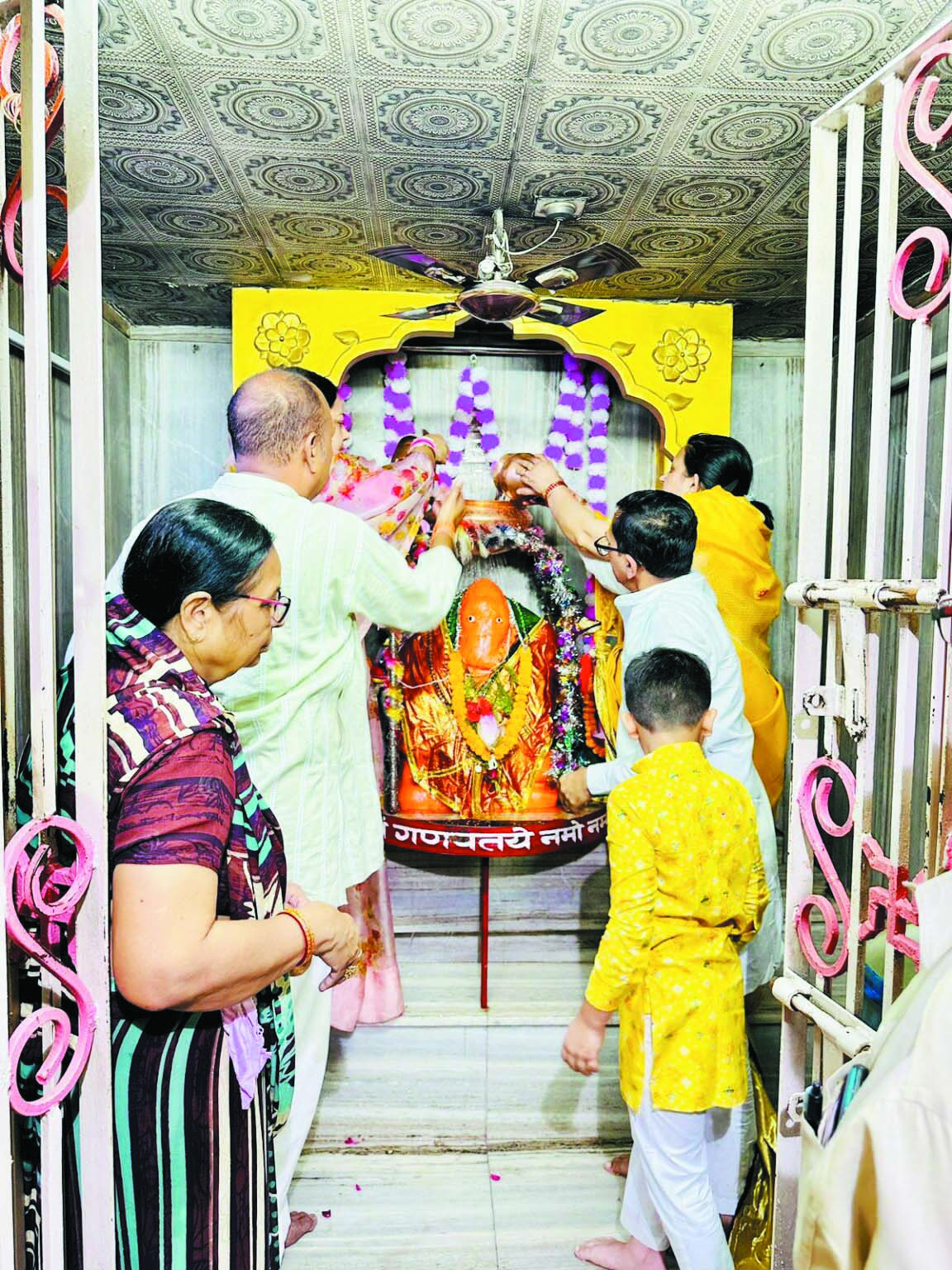 24 घंटे का अखंड जलाभिषेक