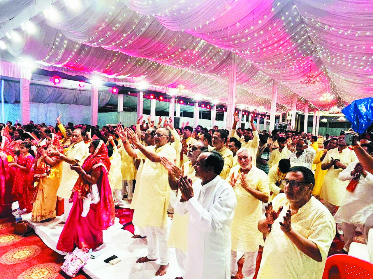 श्रीमद भागवत कथा: निकली भव्य कलश यात्रा