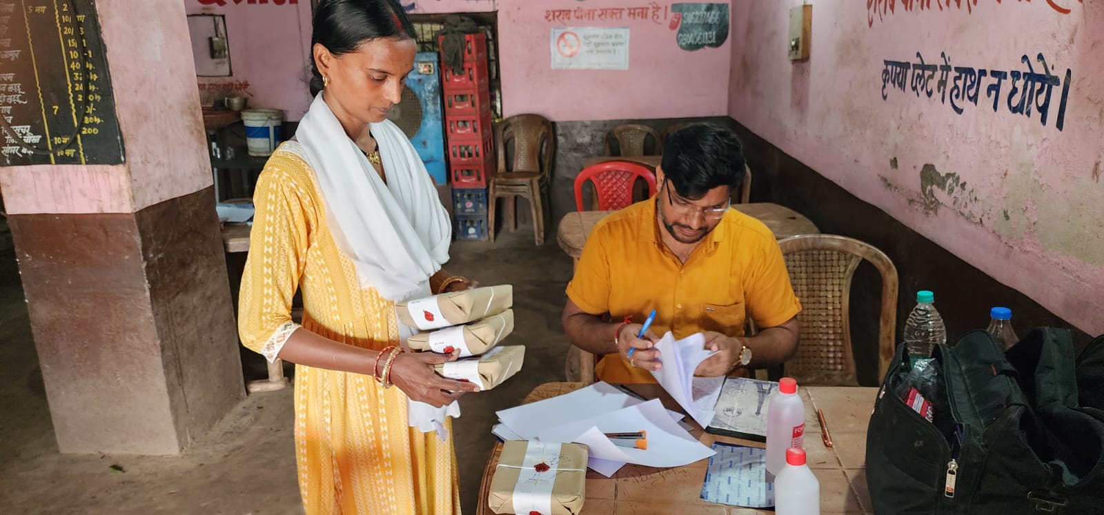 होटलों व दुकानों का निरीक्षण  
