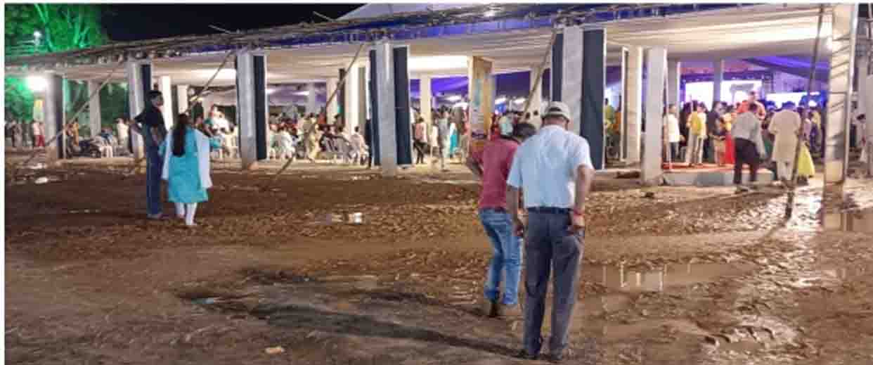 चक्रधर समारोह में अव्यवस्था