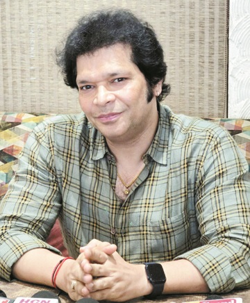 हर स्कूलों में संगीत की क्लास होना चाहिए-राकेश चौरसिया हर स्कूलों में संगीत की क्लास होना चाहिए-राकेश चौरसिया