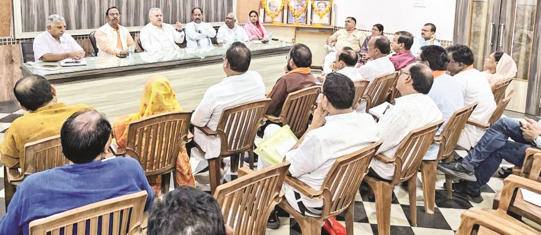 भाजपा संगठन मंत्री जामवाल व साय ने की सदस्यता अभियान की समीक्षा