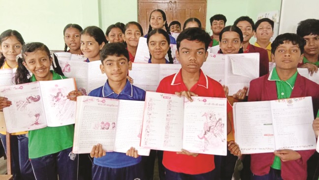 हिंदी हमारी भाषा, हमारी पहचान..., स्कूल में हिंदी दिवस, रखे विचार