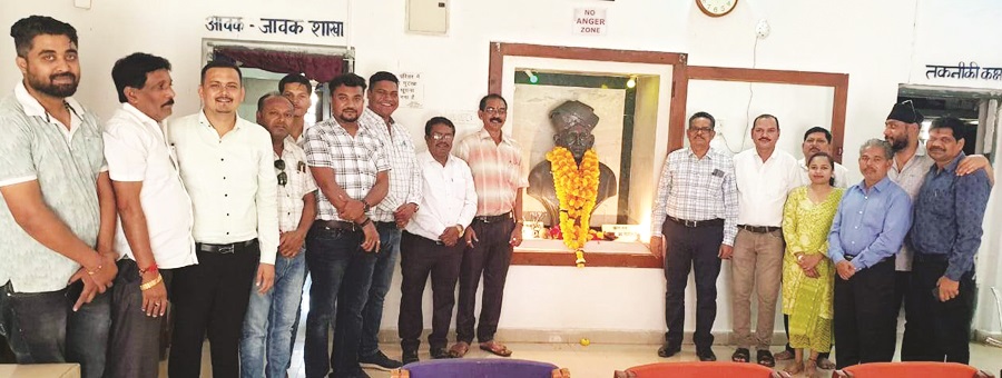 विश्वेश्वरैया को किया याद, लोनिवि कार्यालय में मनाया अभियंता दिवस विश्वेश्वरैया को किया याद, लोनिवि कार्यालय में मनाया अभियंता दिवस
