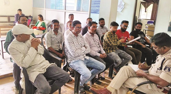 ईद मिलादुन्नबी को लेकर बैठक ईद मिलादुन्नबी को लेकर बैठक