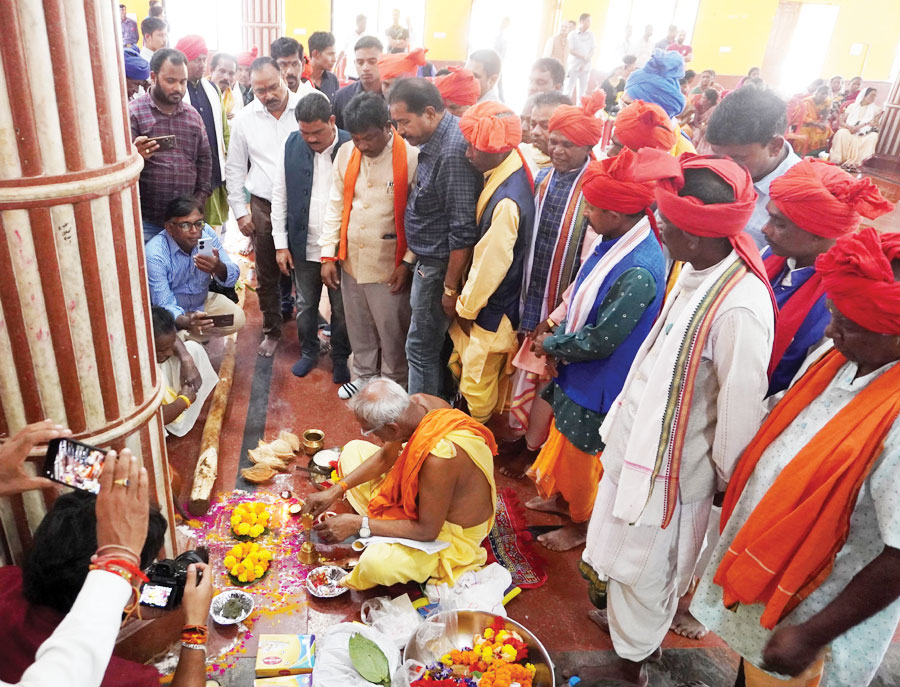 बस्तर दशहरा: डेरी गड़ाई पूजा विधान