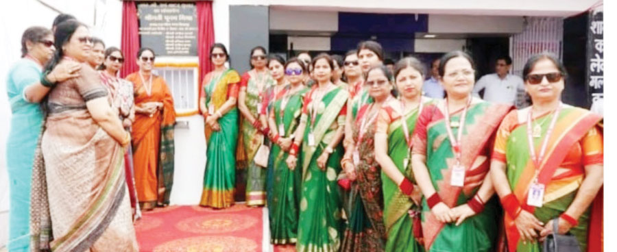 श्रद्धा महिला मंडल की अध्यक्ष ने किया आरओ, वाटर कूलर का लोकार्पण