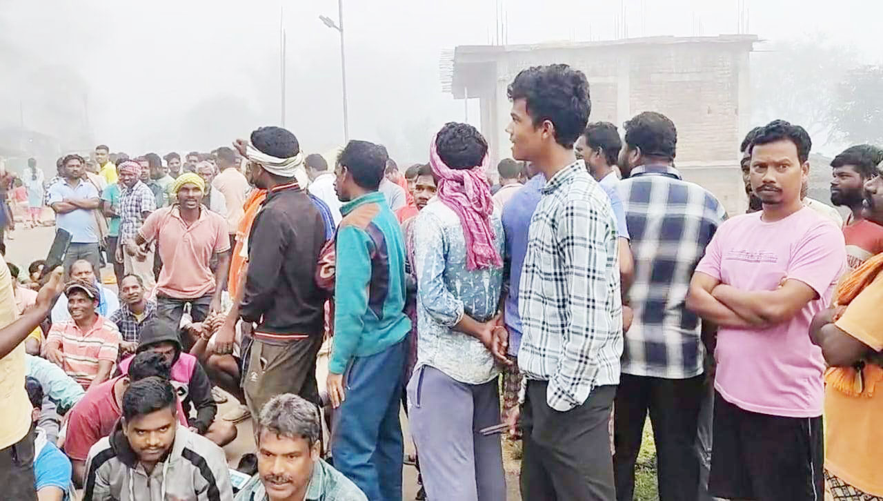 बिना सूचना दिए सन्ना में चक्काजाम, 7 पर  एफआईआर 