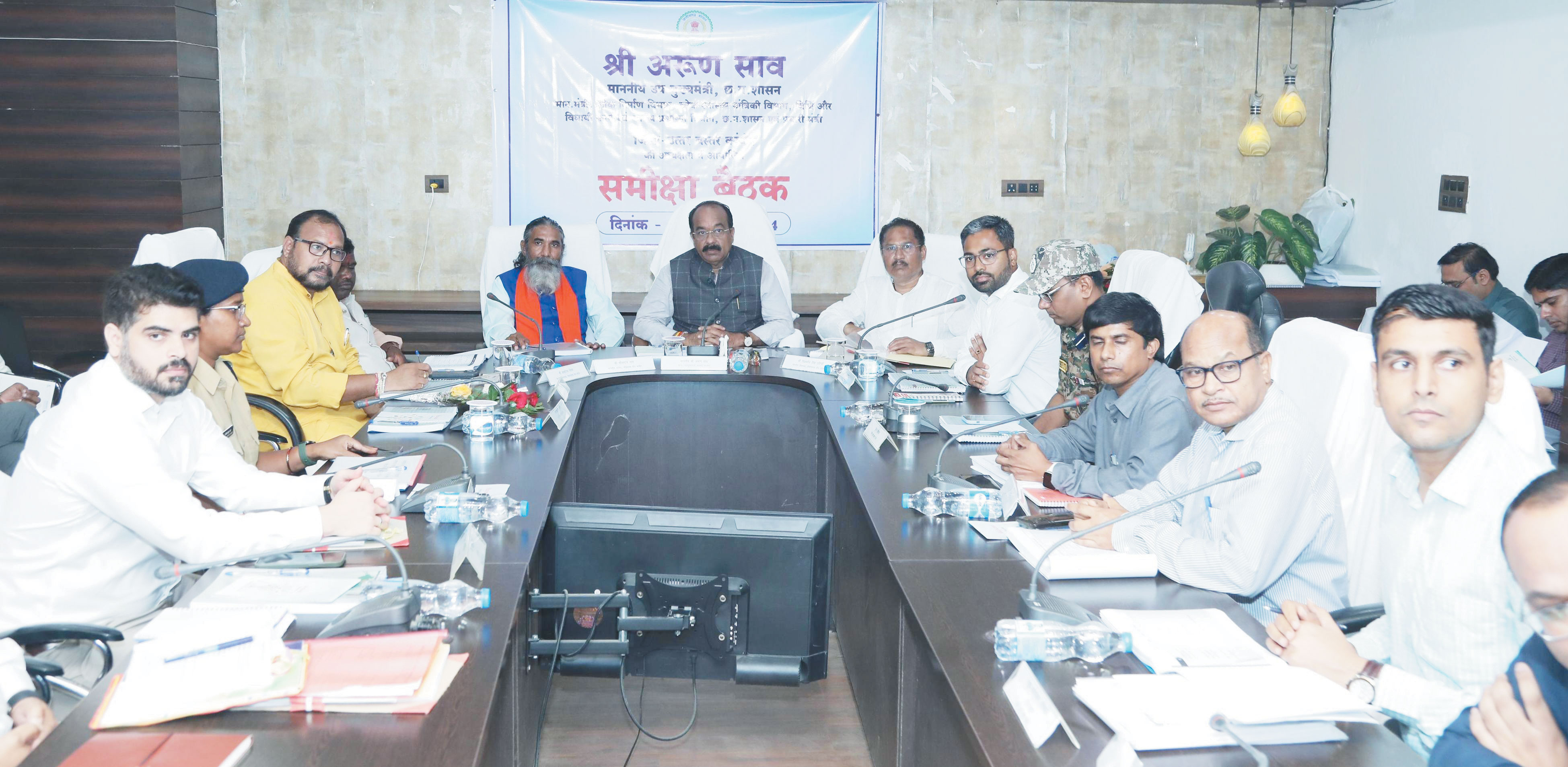आमजनता की समस्याओं का निदान सर्वोच्च प्राथमिकता से करने निर्देश आमजनता की समस्याओं का निदान सर्वोच्च प्राथमिकता से करने निर्देश
