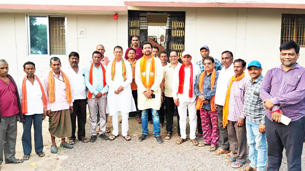 भाजपा संस्कारवान, निष्ठावान एवं अनुशासित पार्टी है-विक्रांत भाजपा संस्कारवान, निष्ठावान एवं अनुशासित पार्टी है-विक्रांत