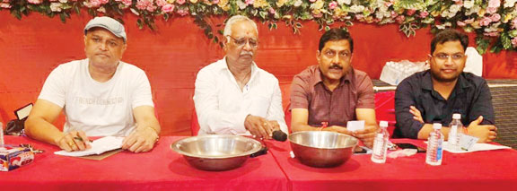 अग्रसेन जयंती महोत्सव: कार्यकारिणी सदस्य के बीच कुर्सी दौड़