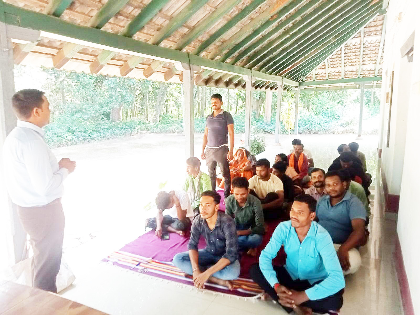 जबर्रा में टूरिस्ट गाइड प्रशिक्षण जबर्रा में टूरिस्ट गाइड प्रशिक्षण